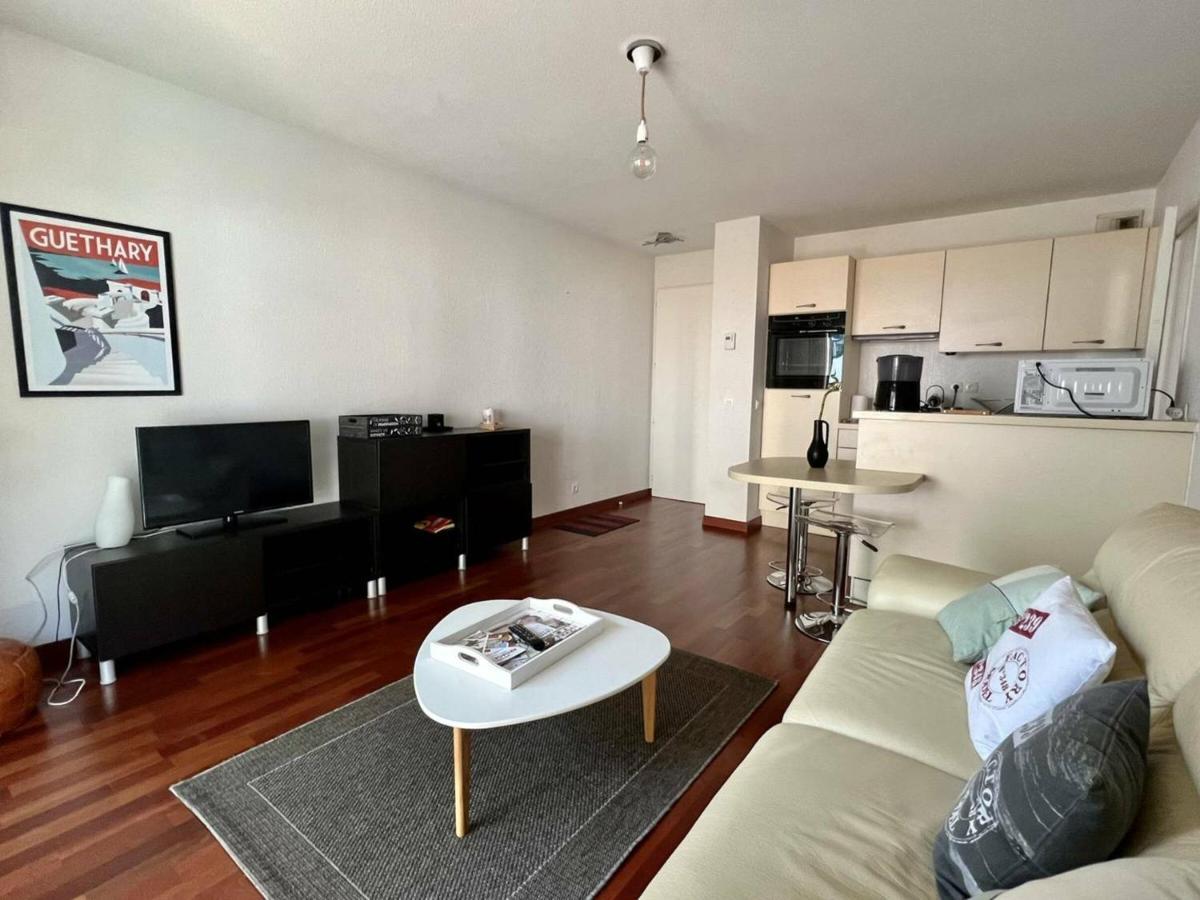 Appartement T2 A Cambo-Les-Bains Avec Piscine, Terrasse Et Parking Prive, Proche Des Thermes - Fr-1-495-82 Exteriér fotografie